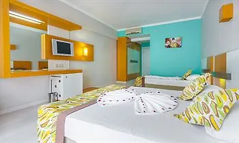 Kemer Reach 5* Goynuk (Kemer)