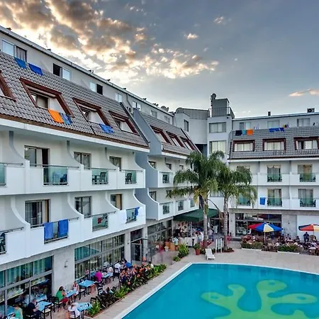 Kemer Reach 5* Goynuk (Kemer)
